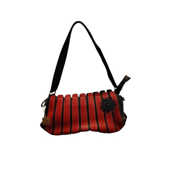 Fine & Funky Handbags - NWT Fine & Funk Black and red wit Floral corner shoulder bag